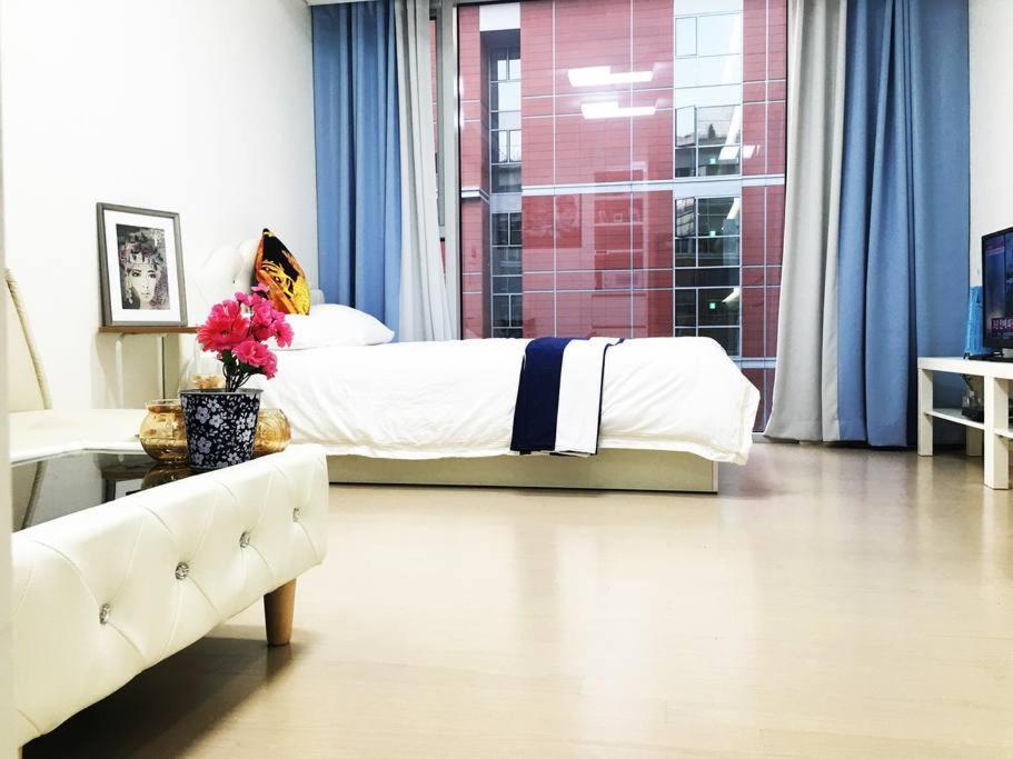 Gangnam Station Central Apartemen